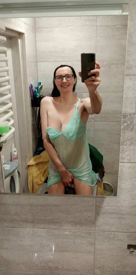 1000004923.jpg - PieknaMadziaXXX