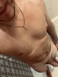 👀