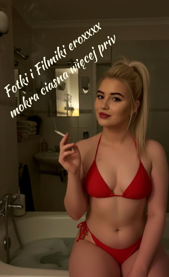 Moja kobieta zaprasza po fotki i filmiki erotyczne smoking fet - Dominusek13122x