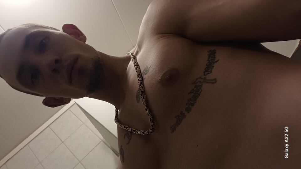 1000008593.jpg - MassTerTooN