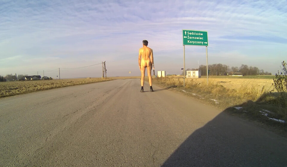 ŻARNOWIEC - skrzyżowanie 20260106_1114.mp4_snapshot_00.28.092. - Krzysztof_cfnm