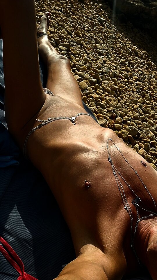 20260106_123920.jpg - Piercinglove