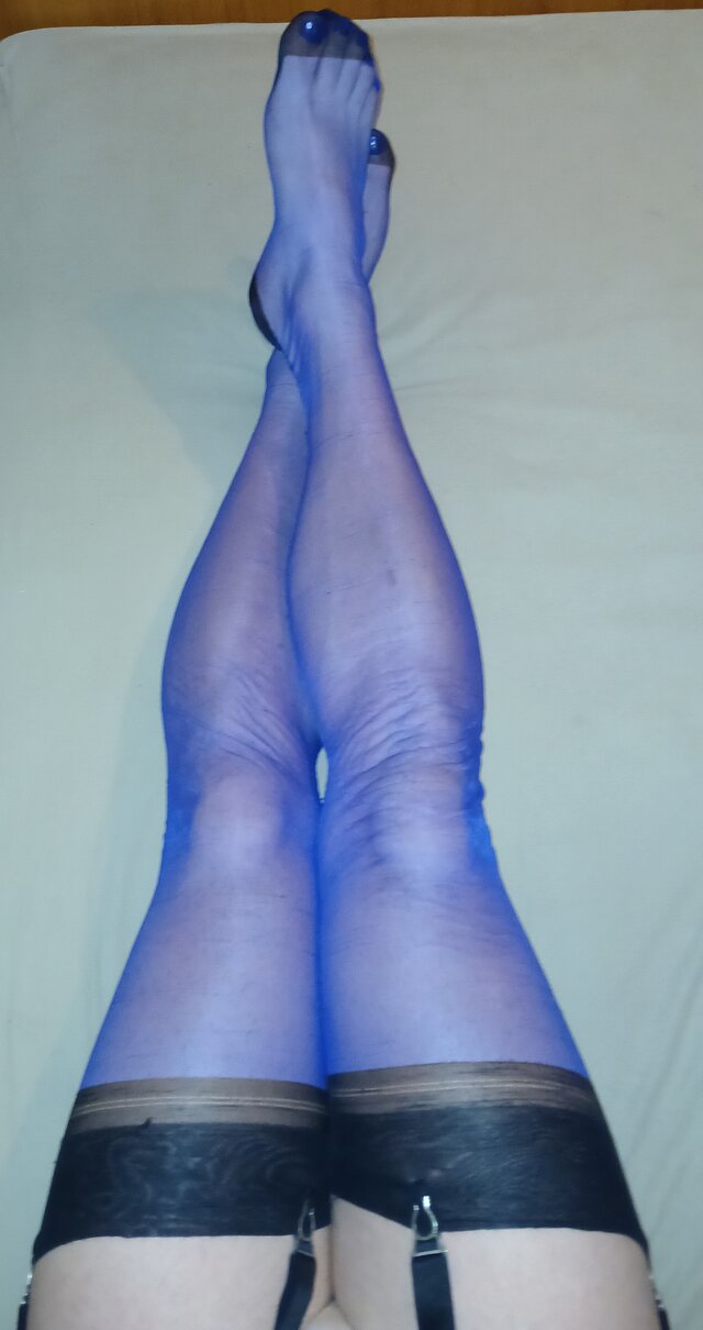 monika_tlen1990