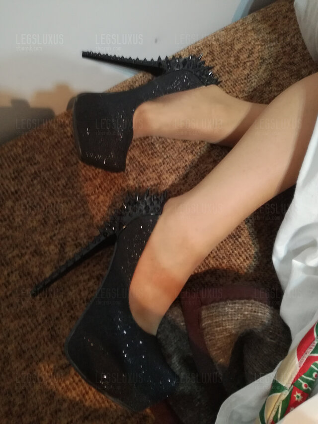 LegsLuxus