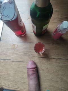 Któraś butelkę?? 🥃🥃🥃🍼🍼🍼