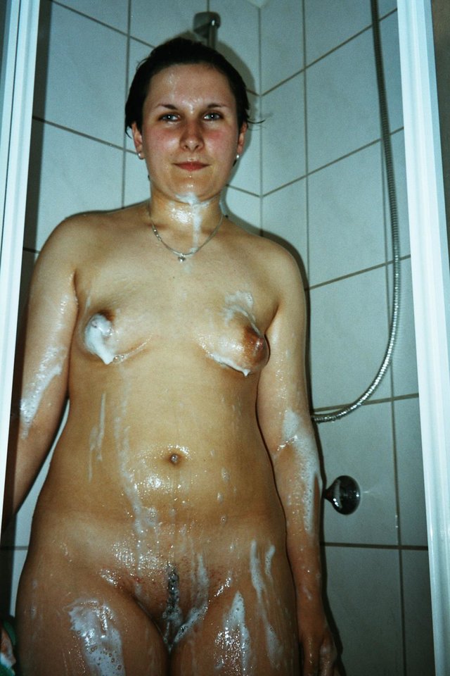 sv4f0n691nhg1.jpeg - nakedgirl