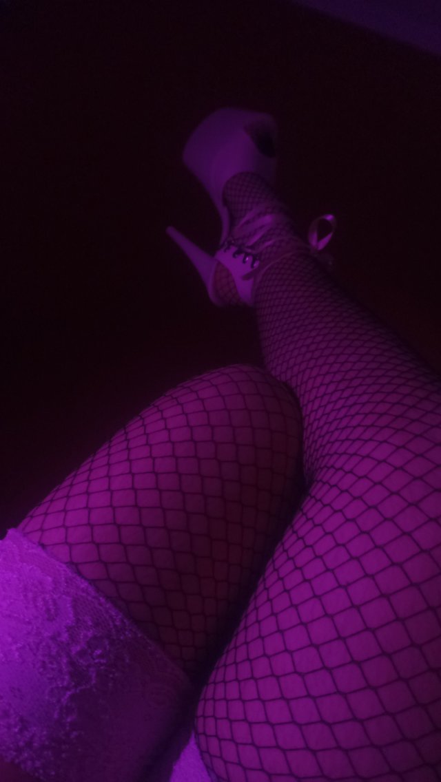 CrossAndGape