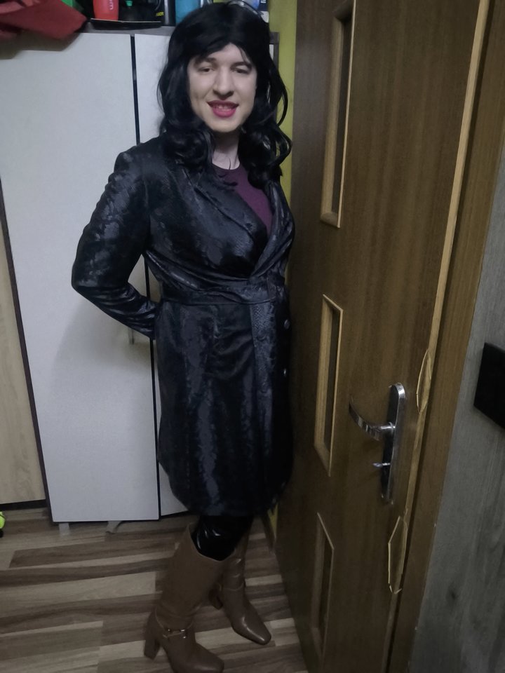 1000019804.jpg - Adriennecross