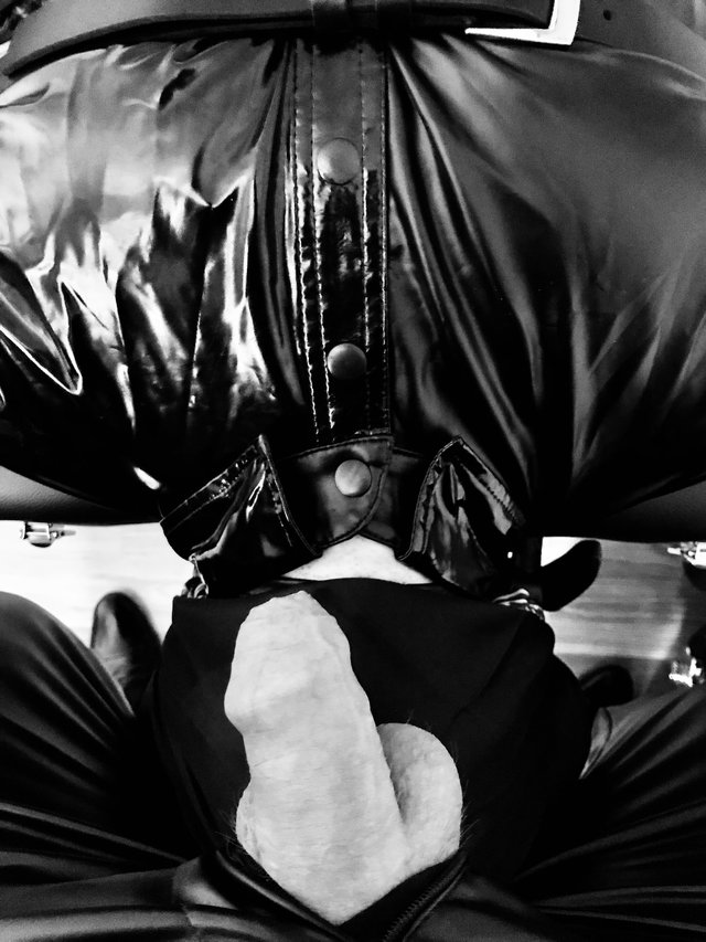 OralSlave69