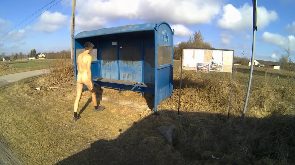 JEŻÓW - przystanek 20260302_0945.mp4_snapshot_00.38_[2026.03.0 - Krzysztof_cfnm