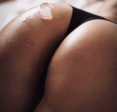😈