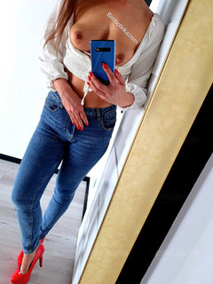 Sexy Lady 🤣