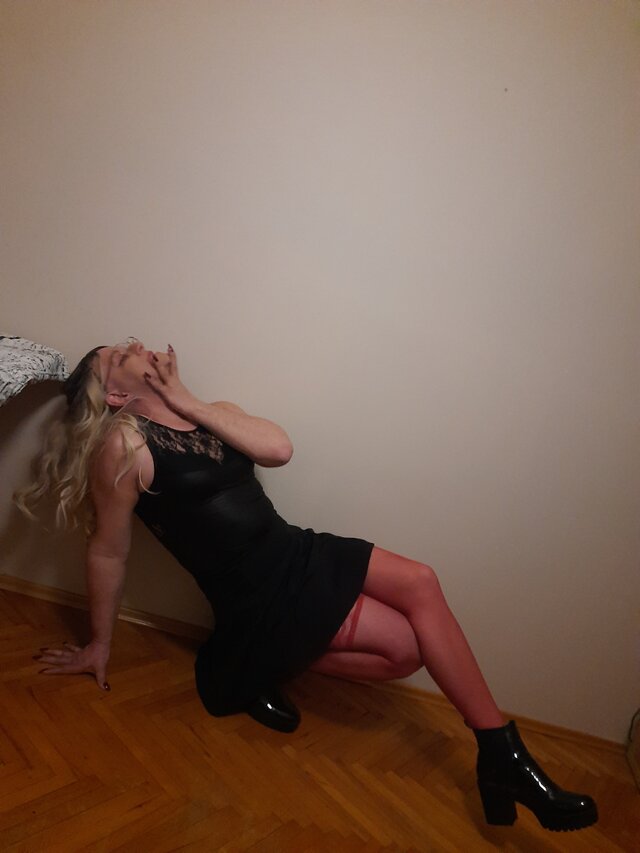 Marta_Cross