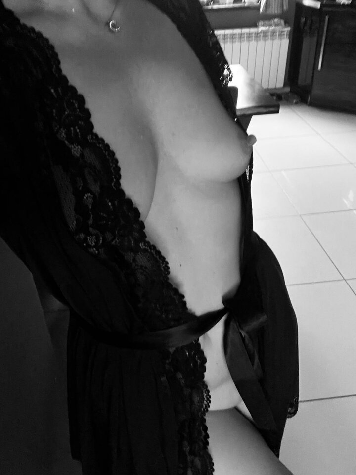 56992db5-8a8c-48c7-912d-91828553c068.jpeg - MroczneKuszenie
