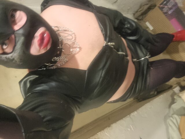 Leatherkinia89
