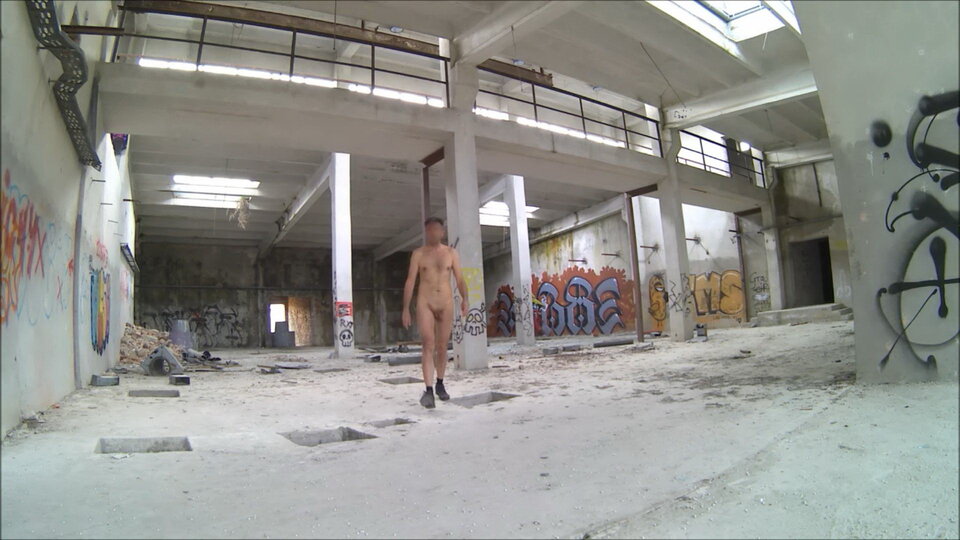 JĘDRZEJÓW - stara mleczarnia 20260413_0812.mp4_snapshot_01.04_ - Krzysztof_cfnm