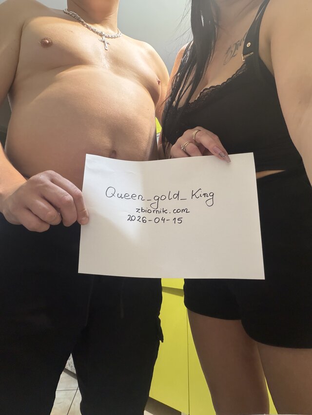 Queen_gold_King