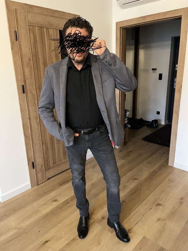 Hmmtujestem