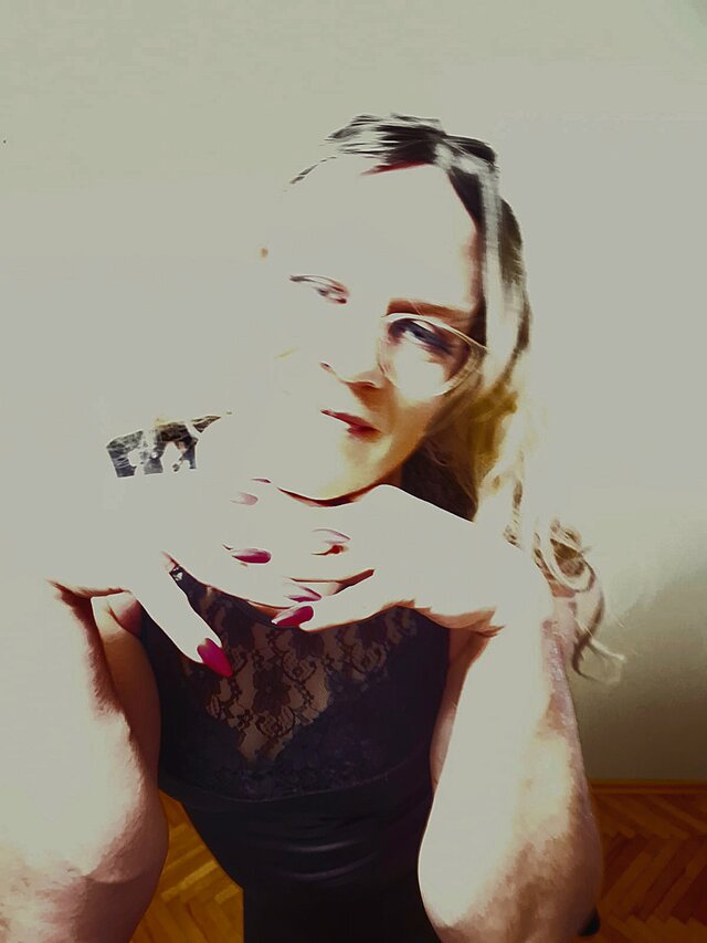 Marta_Cross
