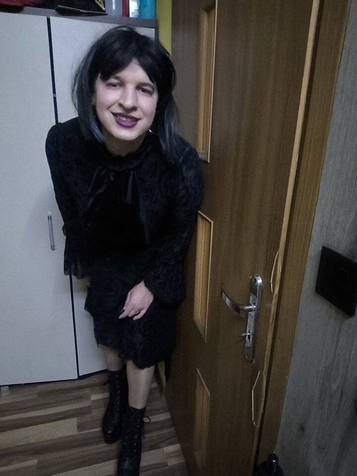 1000022383.jpg - Adriennecross