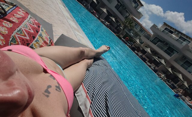avocadoZpestka