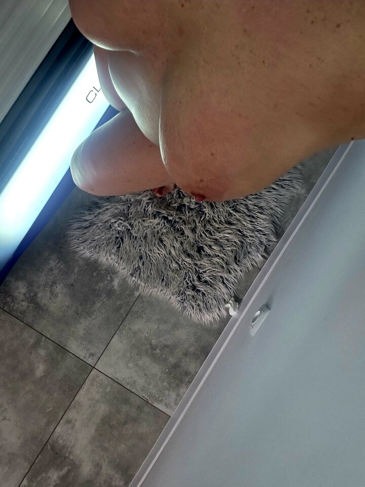 Czas na opalanie .. 🔥😈🔥😈 - PrawdziwaMilf2000