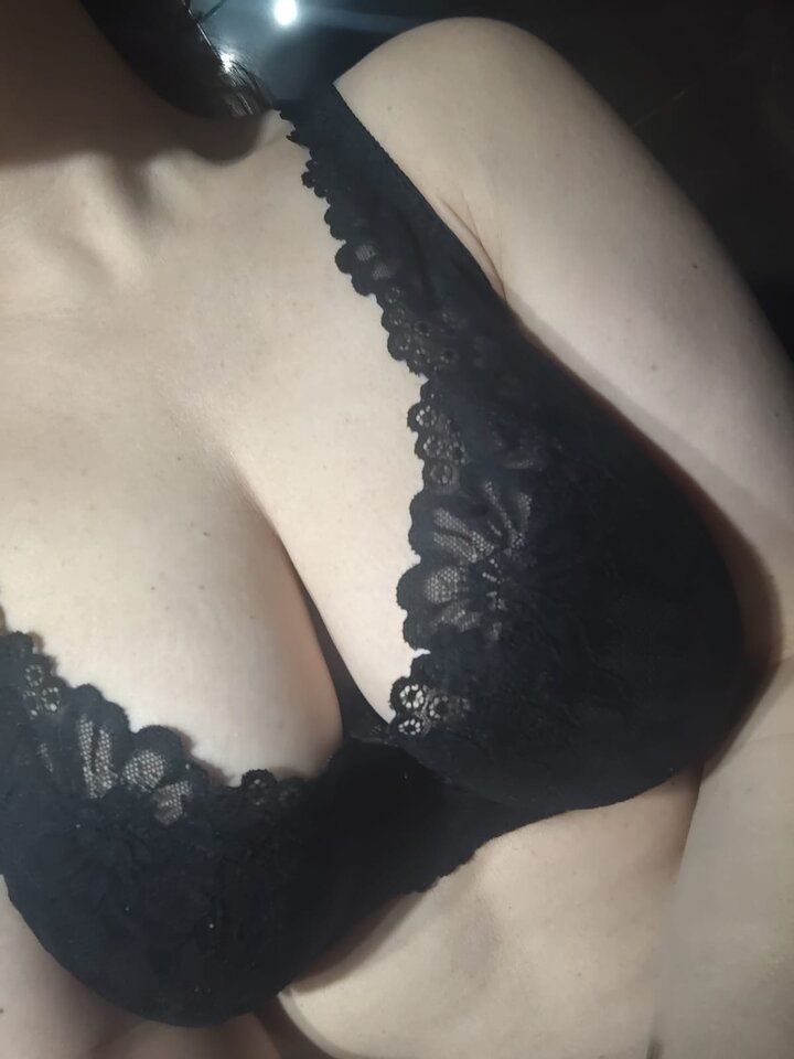 1000097827.jpg - Sexylwy