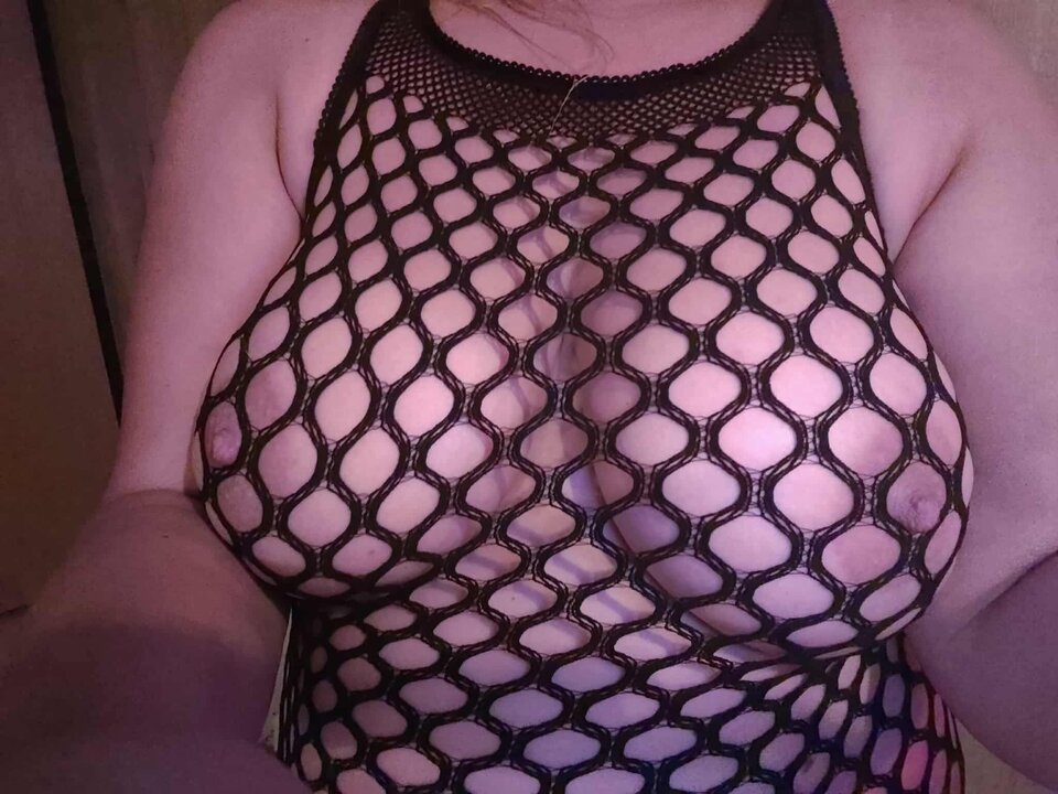 1000056975.jpg - SexxxLovers