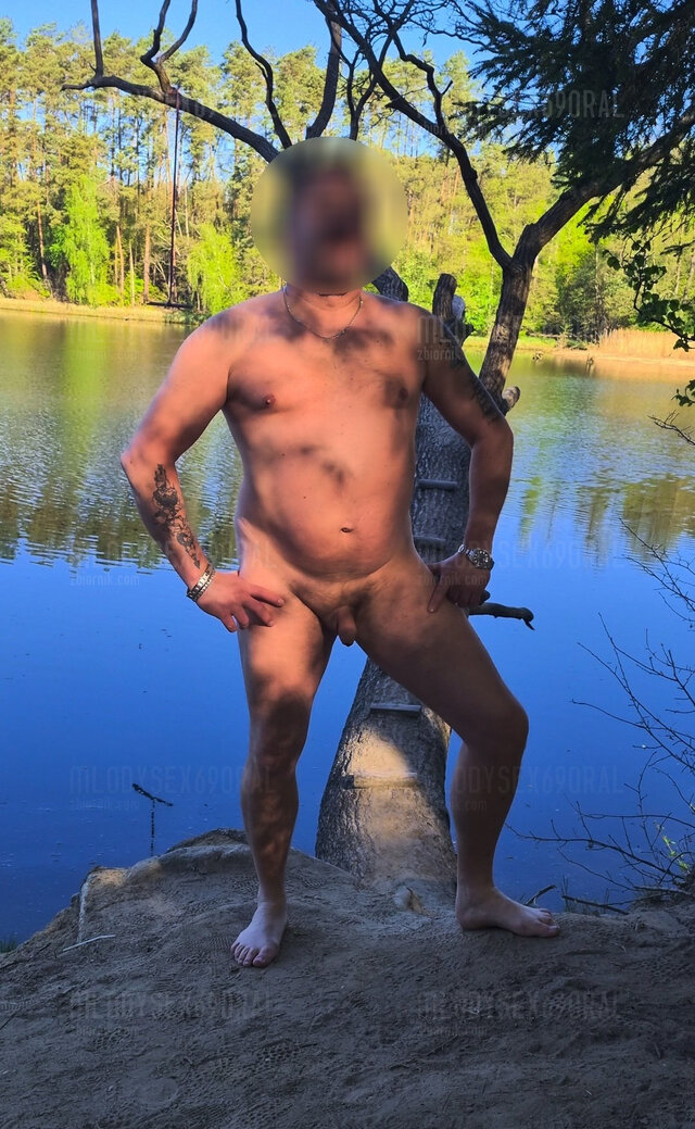 Mlodysex69oral