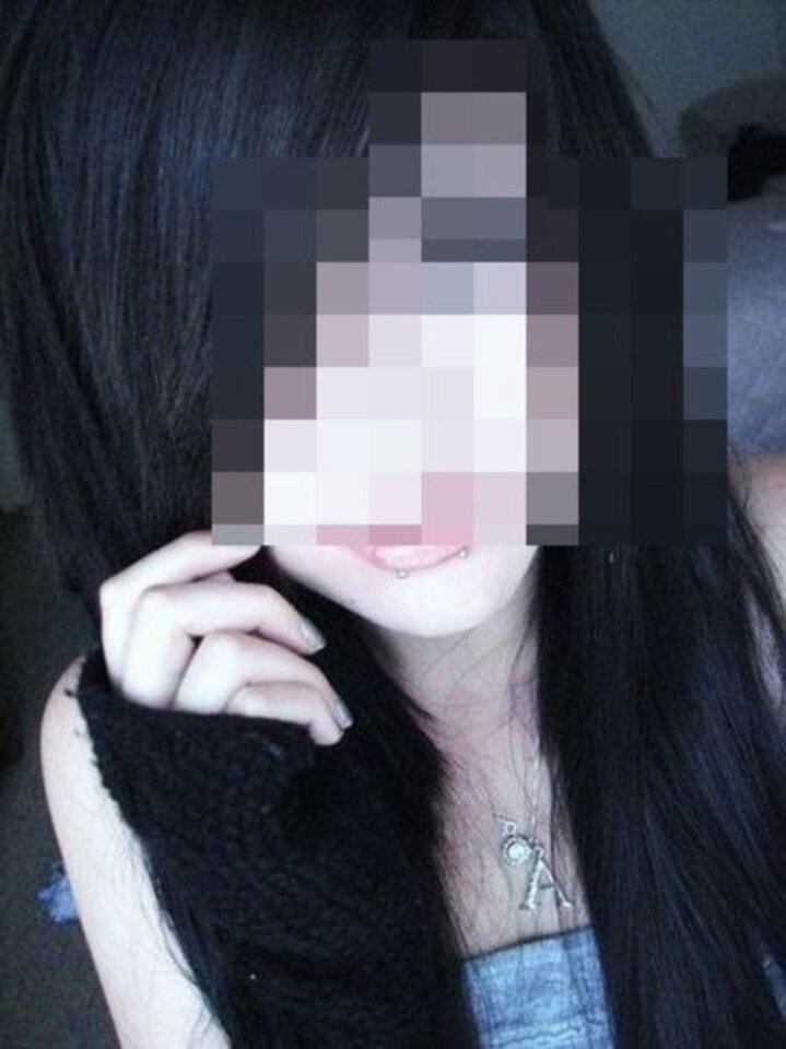 1000008418.jpg - GothOla