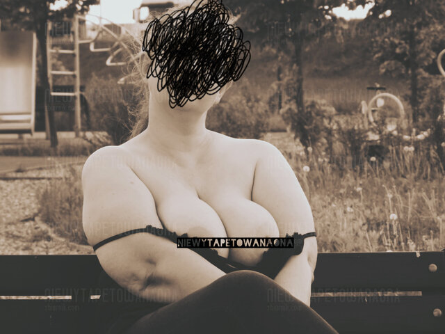 NiewytapetowanaOna