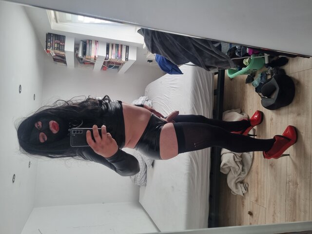 Leatherkinia89