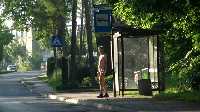 Krzysztof_cfnm