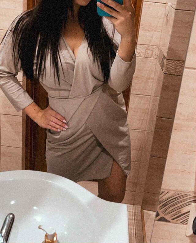 Karolina54