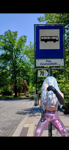 Ja już na placu, na strasznym kacu,