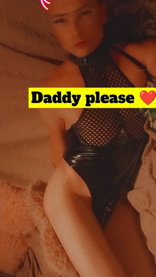 1000007578.jpg - Slutty26Btch
