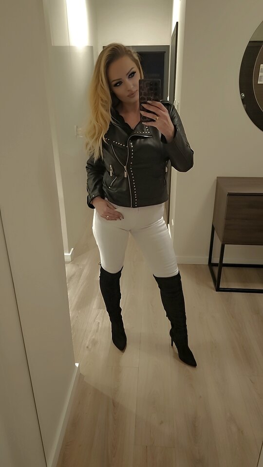 Snapchat-621068027.jpg - ZboczeniMywawa