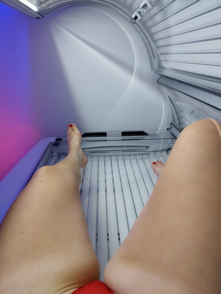Masz ochotę obejrzeć mój nagi filmik sprzedam ci  - Fionka40Dr