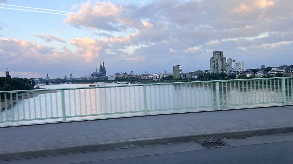 IMG_8215.jpeg - nrw670n