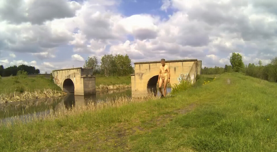 PIEKARY stary most na Brynicy 20260522.mp4_snapshot_00.25_[2026. - Krzysztof_cfnm