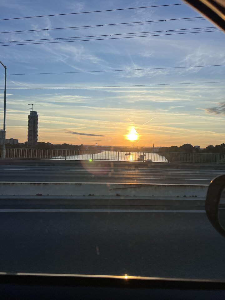 IMG_8474.jpeg - nrw670n