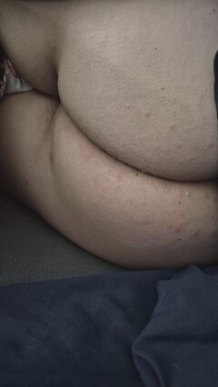 890.jpg