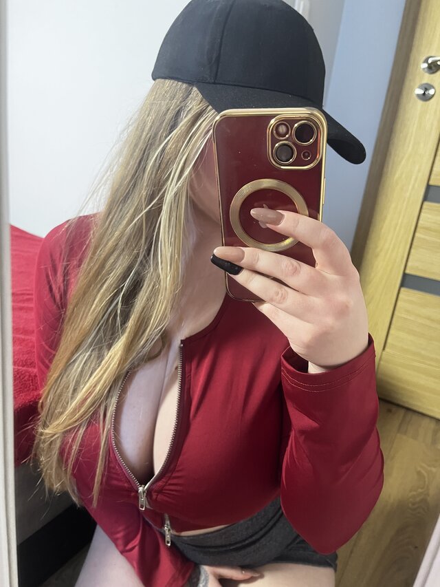 OliviaBay