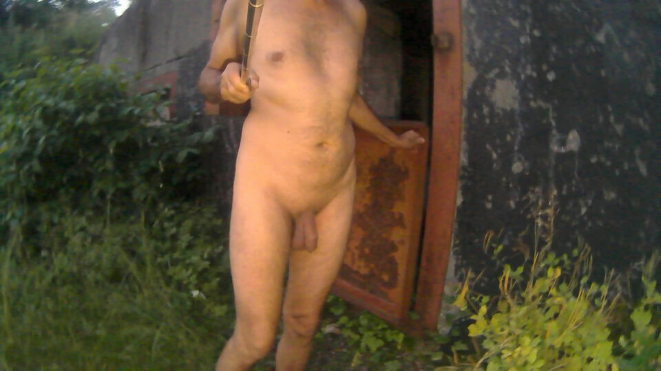 BOBROWNIKI - bunkier 20260628_0409.mp4_snapshot_04.59_[2026.06.2 - Krzysztof_cfnm