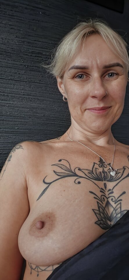 20260711_055309.jpg - HotAgnesandMrJ