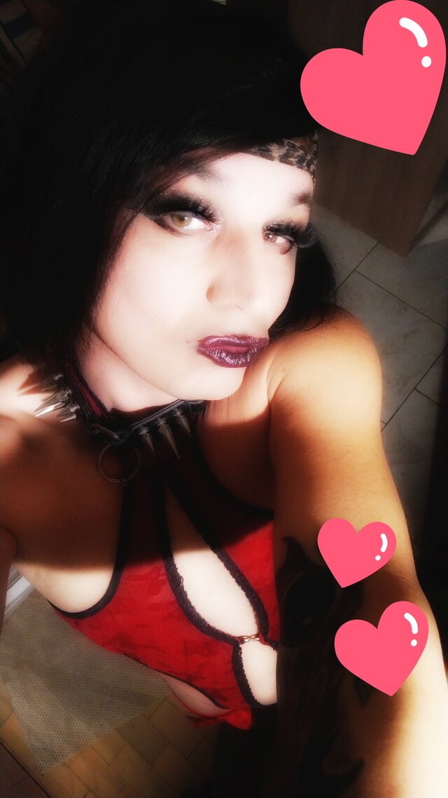 HARDCORELLA69