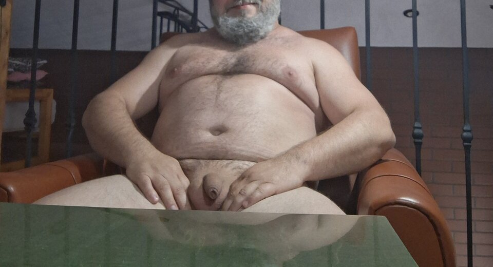1000029976.jpg - gregory42