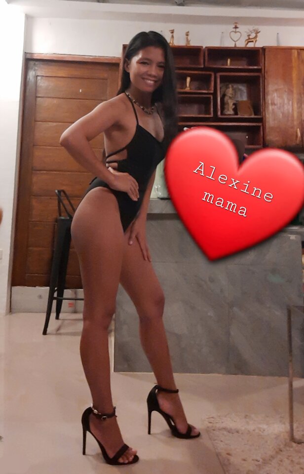Sexy mamajpg - HoneyAlexine