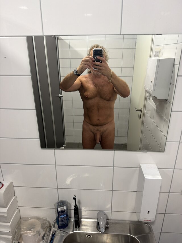 subru555