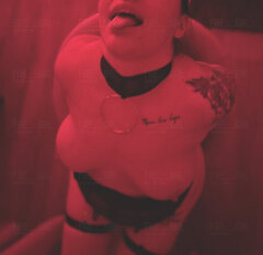 😈